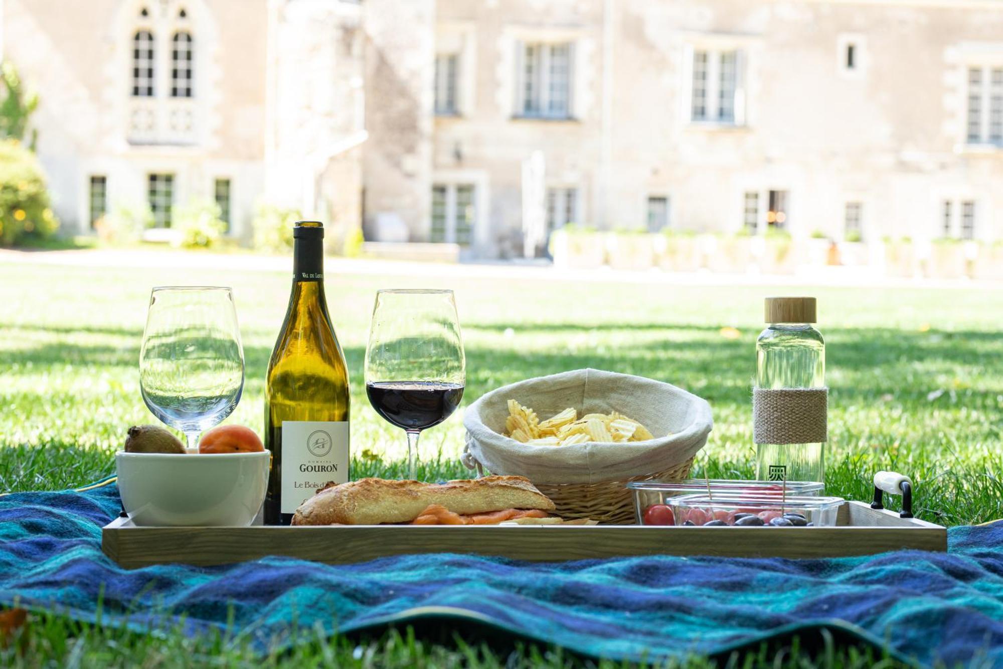 Domaine De La Commanderie De Ballan Zewnętrze zdjęcie